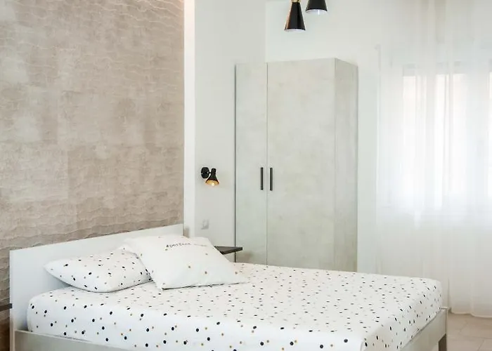 Panta Rei Pensión 3*